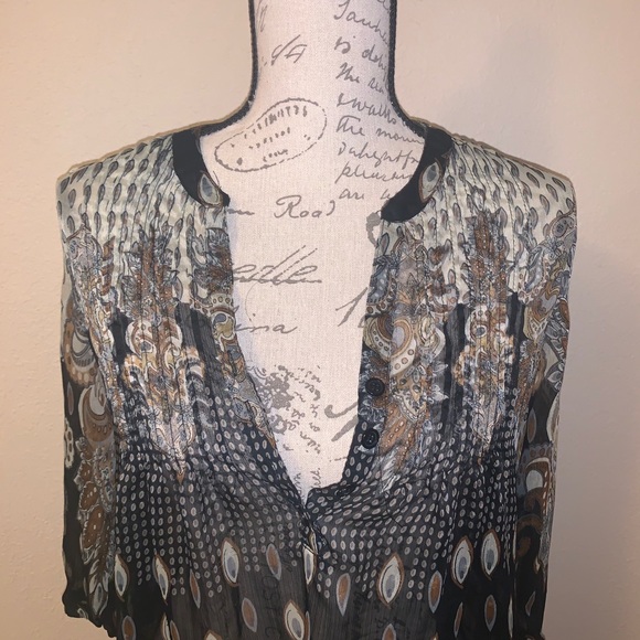 Kylee Top - Picture 2 of 5